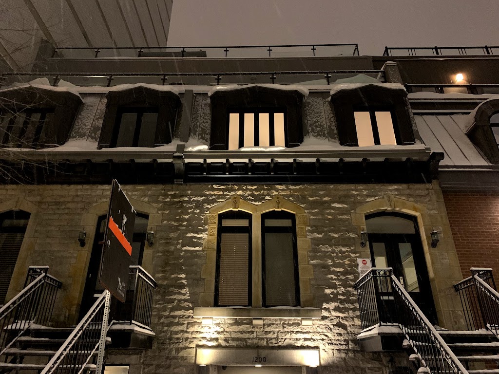 Le Greystone Condominiums | 1200 Rue du Fort, Montréal, QC H3H 2B3, Canada | Phone: (450) 662-8384