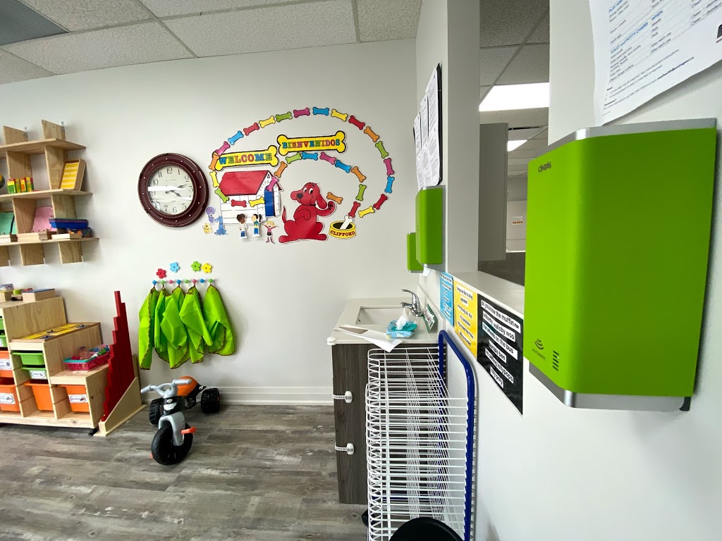 Playdays Childcare Centre | 2255 Dundas St W, Mississauga, ON L5K 1R6, Canada | Phone: (647) 540-6244