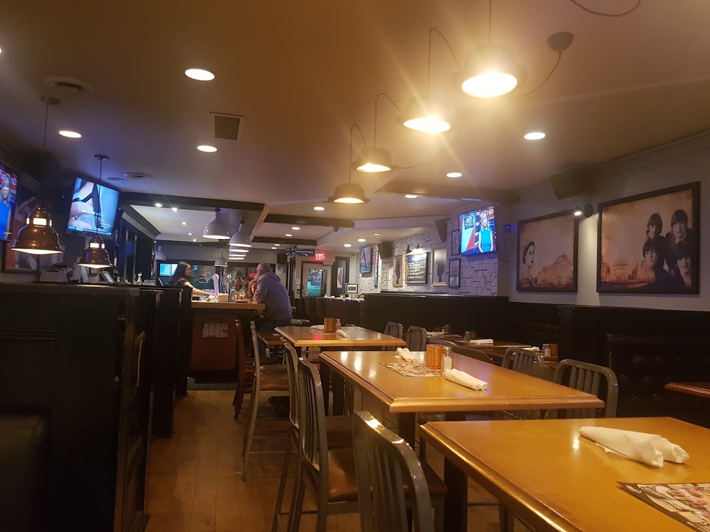 The Fox: A Firkin Pub | 51 Eglinton Ave E, Toronto, ON M4P 1G7, Canada | Phone: (416) 480-0200