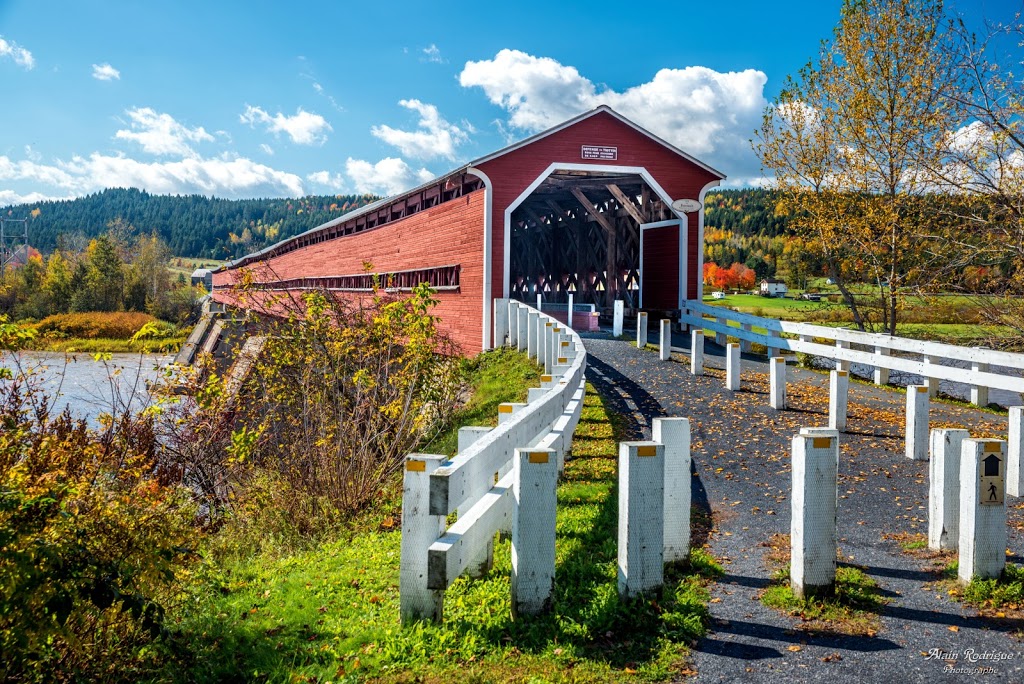 Halte du Pont-Couvert | Saint-Georges, QC G5Z 1G6, Canada