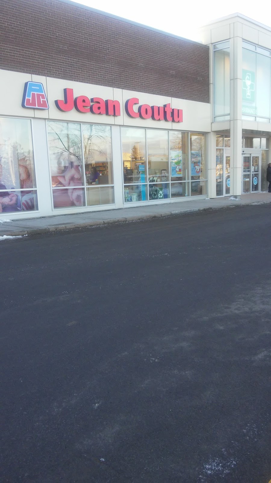 PJC Jean Coutu | 1065 Boulevard Pie-XI N Bureau 100, Québec, QC G3K 2S5, Canada | Phone: (418) 840-0337