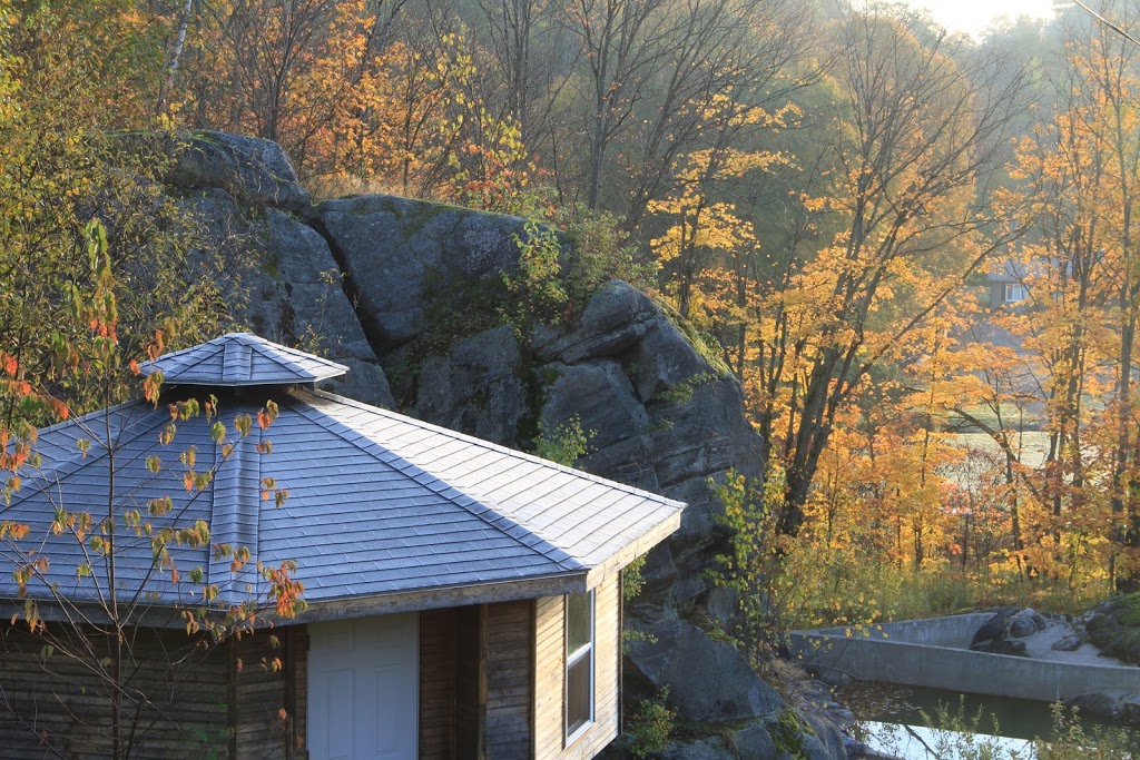 DJ Cottages | 104 Longs Lake Rd, Utterson, ON P0B 1M0, Canada | Phone: (416) 567-6538