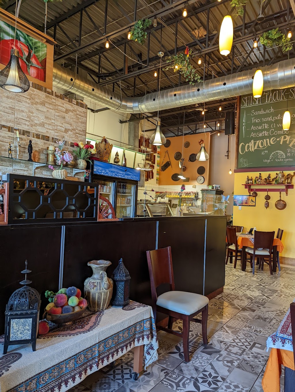 Baba Hamdi cuisine égyptienne | 77-A Bd Saint-Jean-Baptiste, Châteauguay, QC J6J 3H7, Canada | Phone: (450) 699-0123