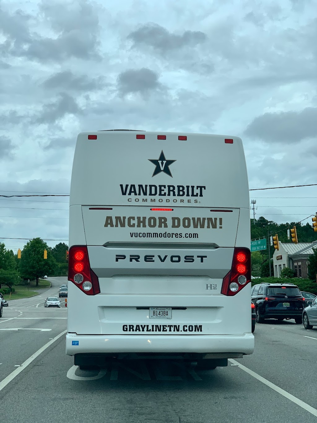 Prevost montréal | 1275 Boul Hymus, Dorval, QC H9P 1J5, Canada | Phone: (514) 687-6741