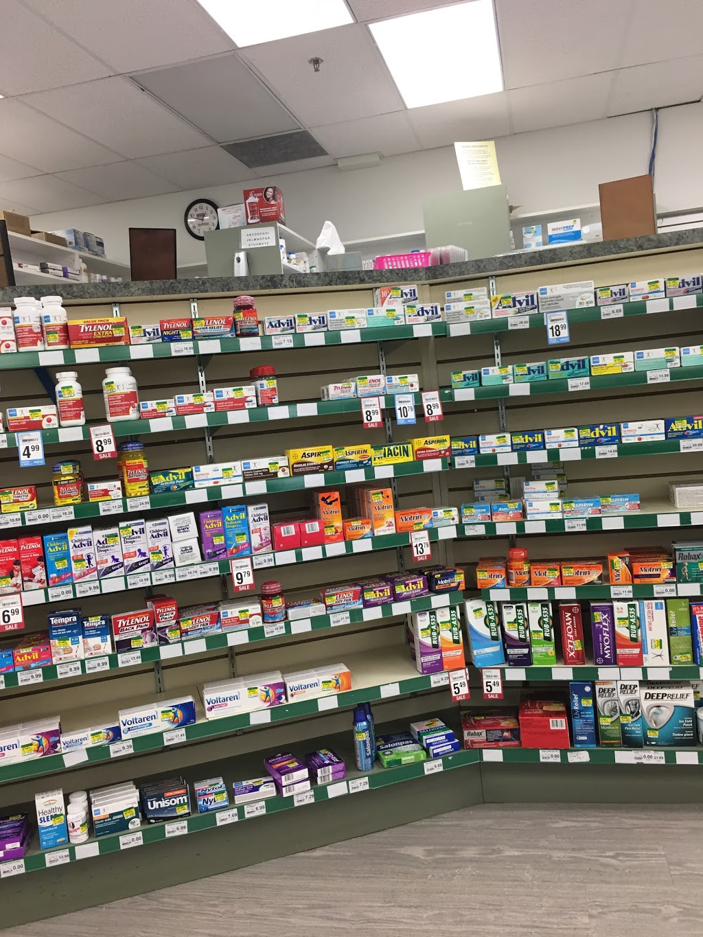 Eringate Walk-In Clinic | 120 Eringate Dr, Etobicoke, ON M9C 3Z8, Canada | Phone: (416) 620-0764
