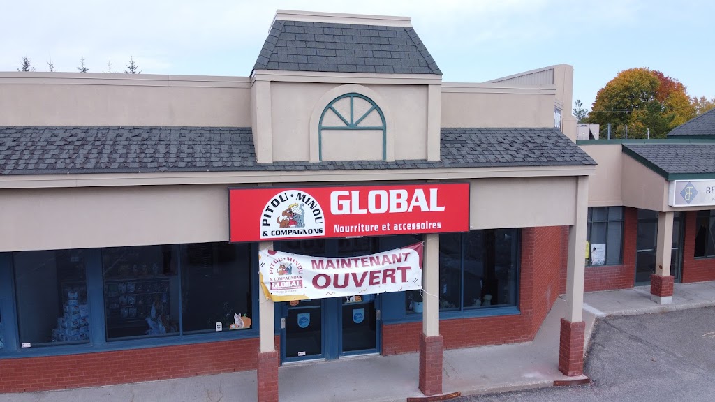 Pitou Minou & Compagnons GLOBAL- Blainville | 1356 Bd du Curé-Labelle #258, Blainville, QC J7C 2P2, Canada | Phone: (450) 818-4587