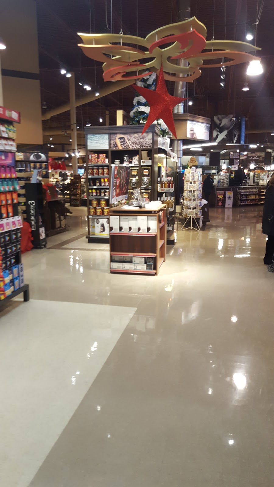 IGA extra Companies Clément Ruel 2000 inc. | 4565 Boulevard Saint-Joseph, Saint-Nicéphore, QC J2A 1B4, Canada | Phone: (819) 472-1107