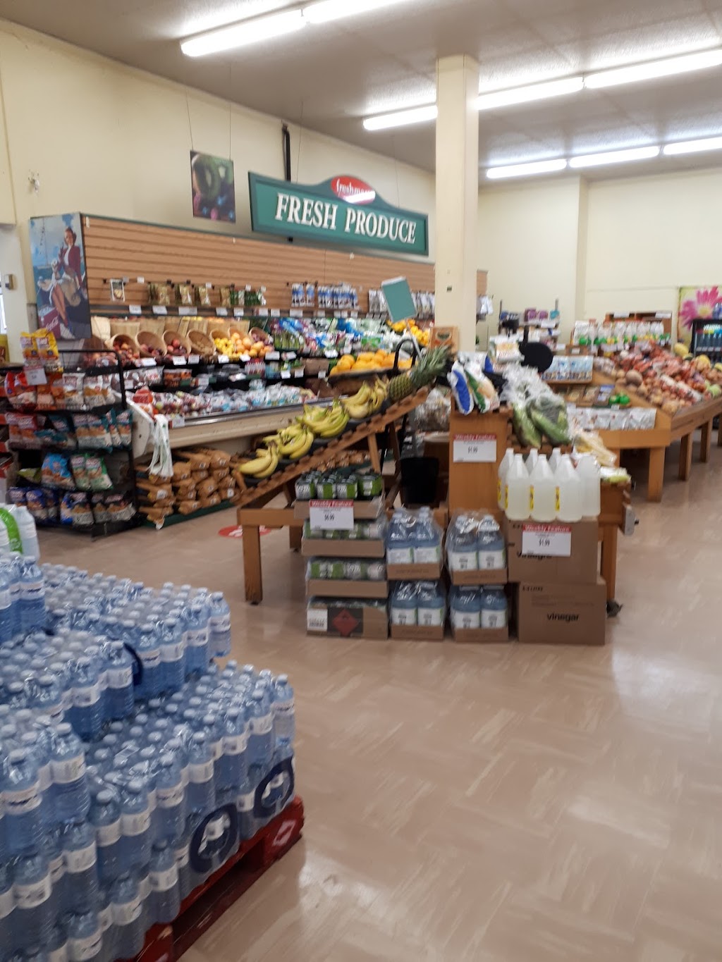 Graves Fresh Mart | 49 Queen St, Bridgetown, NS B0S 1C0, Canada | Phone: (902) 665-4777