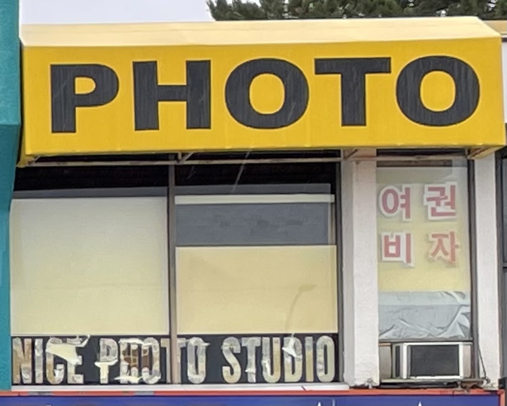 Nice Photo Studio | 10240 152 St, Surrey, BC V3R 6N7, Canada | Phone: (604) 588-8267