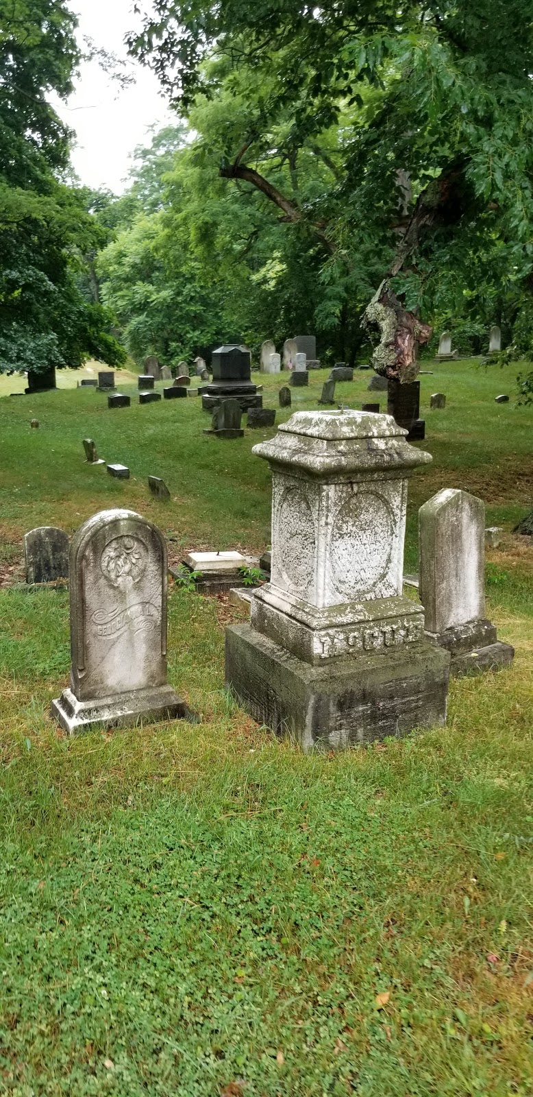 Cold Spring Cemetery | 4849 Cold Springs Rd, Lockport, NY 14094, USA | Phone: (716) 434-3450