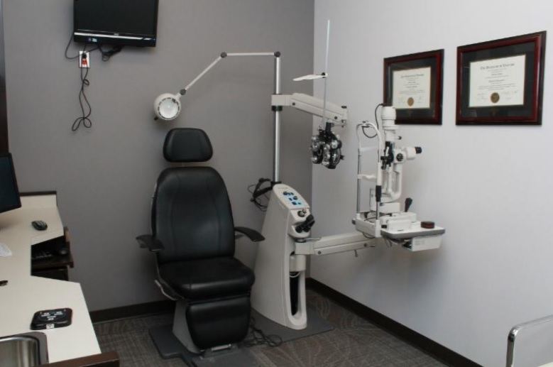 Castledowns Vision Centre | 15277 Castle Downs Rd NW #148, Edmonton, AB T5X 3N5, Canada | Phone: (780) 457-5150