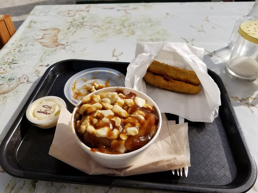 Casse-Croute Chez Jo-Jo | 36 Rue Saint Joseph, Gracefield, QC J0X 1W0, Canada | Phone: (819) 463-4633
