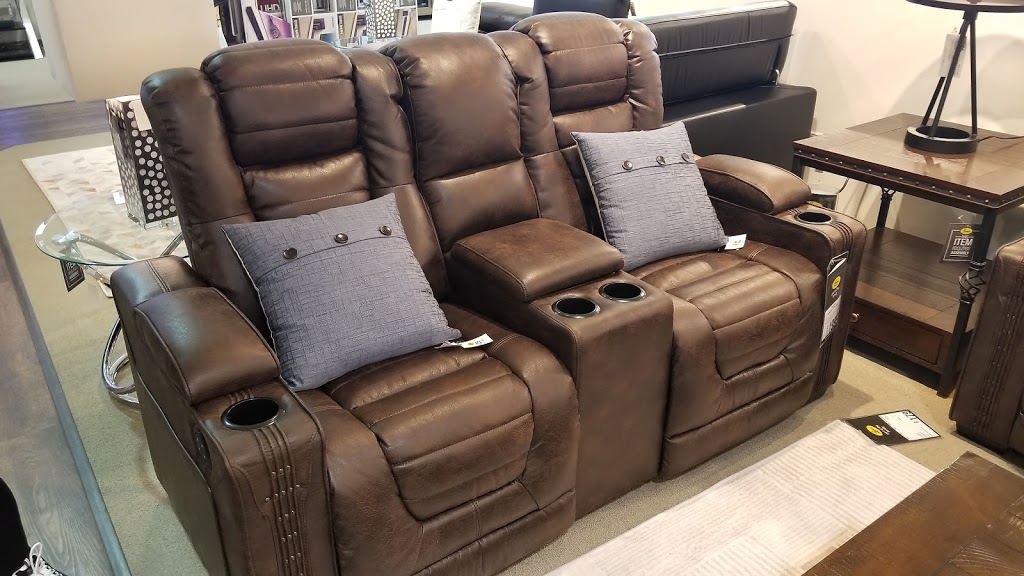 Leons Furniture | 128 Coldbrook Village Park Dr, Coldbrook, NS B4R 1B9, Canada | Phone: (902) 681-4550