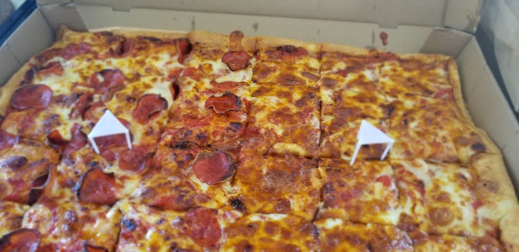 Bella Pizza | 3840 Dominion Rd, Ridgeway, ON L0S 1N0, Canada | Phone: (905) 894-8700