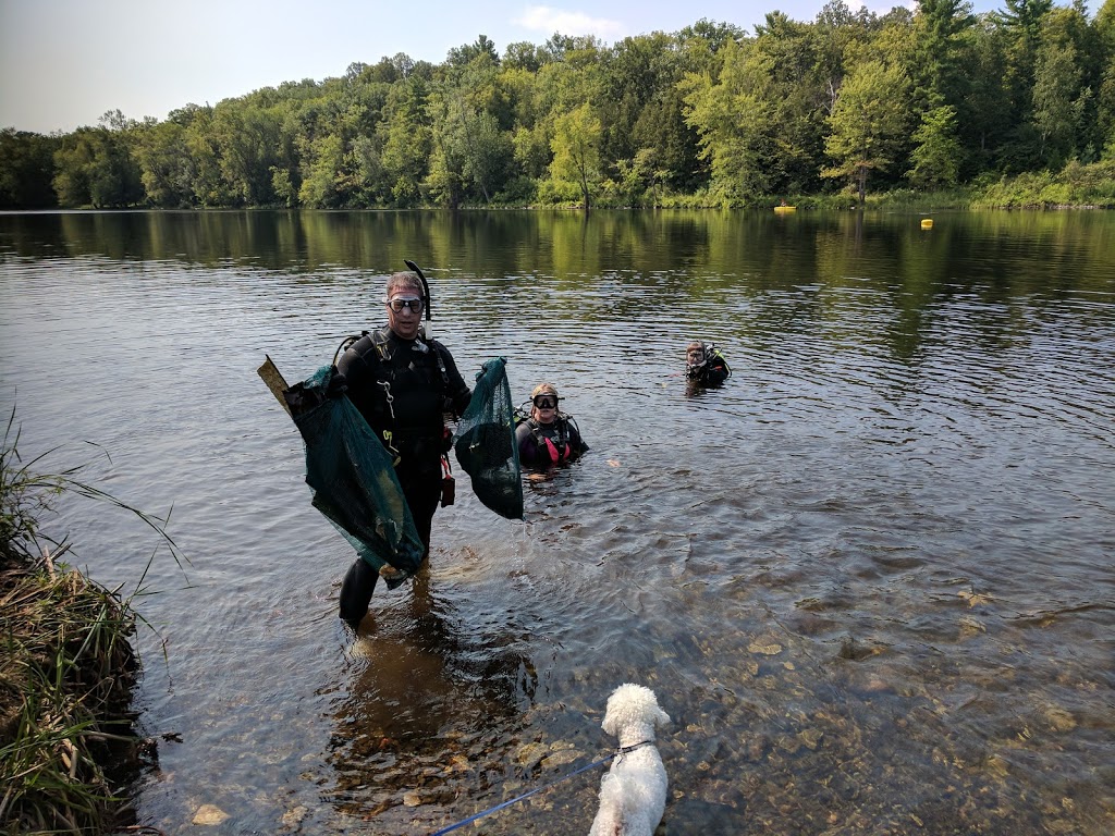 Dive Kawartha | 6 Green Forest Dr, Lindsay, ON K9V 4R1, Canada | Phone: (705) 934-3483
