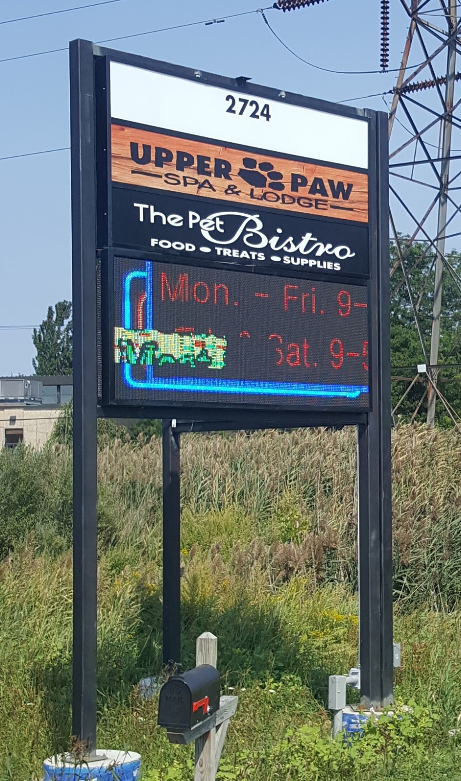 The Pet Bistro | 2724 Transit Rd, West Seneca, NY 14224, USA | Phone: (716) 671-5250