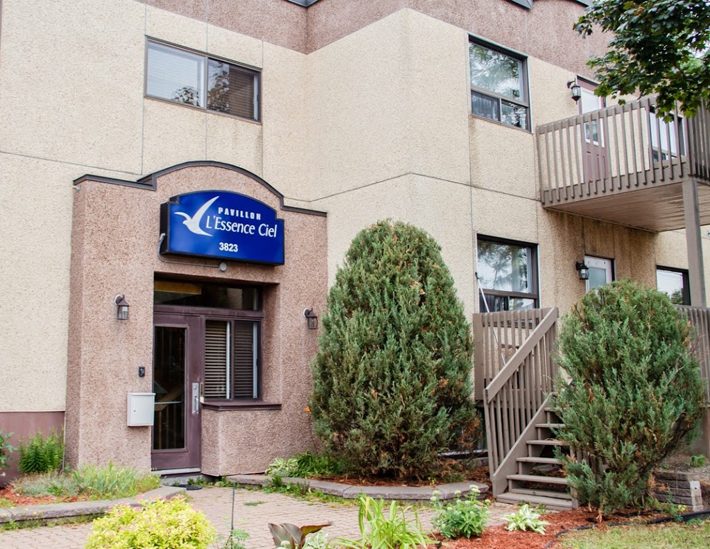 Pavillon LEssence Ciel | 3823 Grand Boulevard, Saint-Hubert, QC J4T 2M3, Canada | Phone: (450) 672-0926