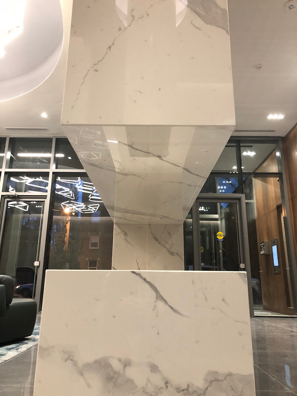 King Tile & Construction Ltd. | 255 Steeprock Dr unit b, North York, ON M3J 2Z5, Canada | Phone: (416) 272-1702