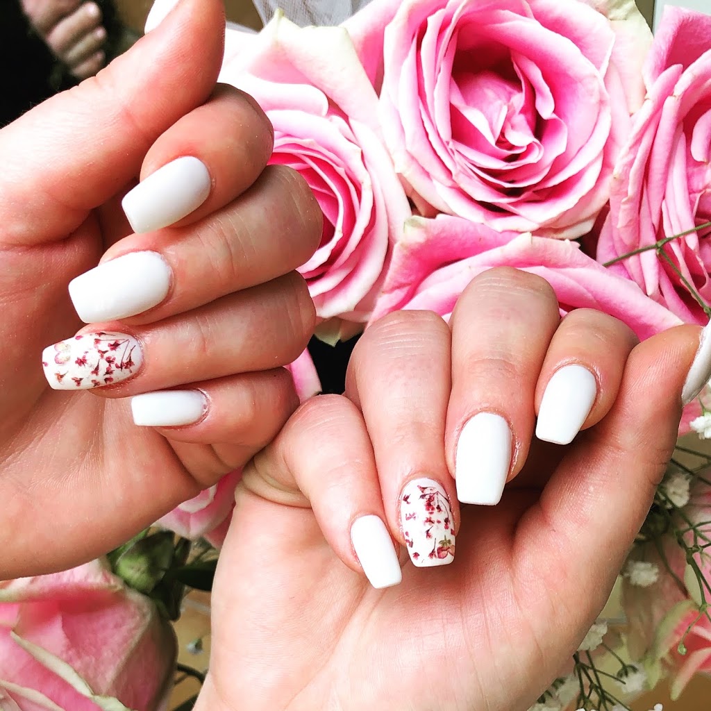 Nailicious | 880 Upper Wentworth St, Hamilton, ON L9A 5H2, Canada | Phone: (905) 538-8300