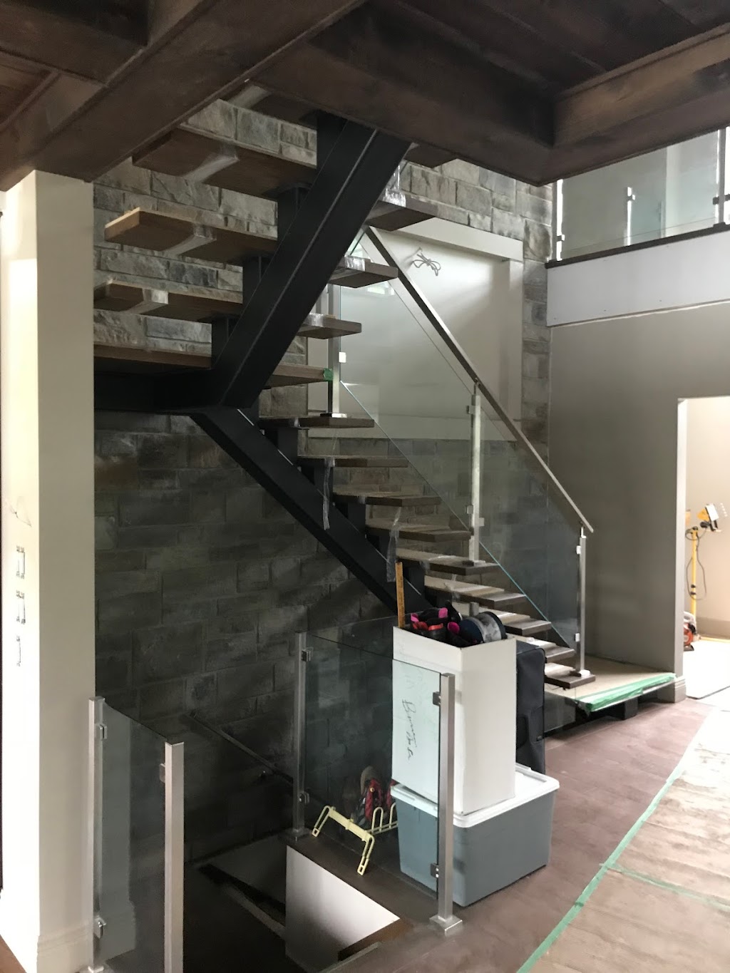 Escaliers Élégance | 396 Rang Saint-Gabriel, Vallée-Jonction, QC G0S 3J0, Canada | Phone: (418) 369-8066