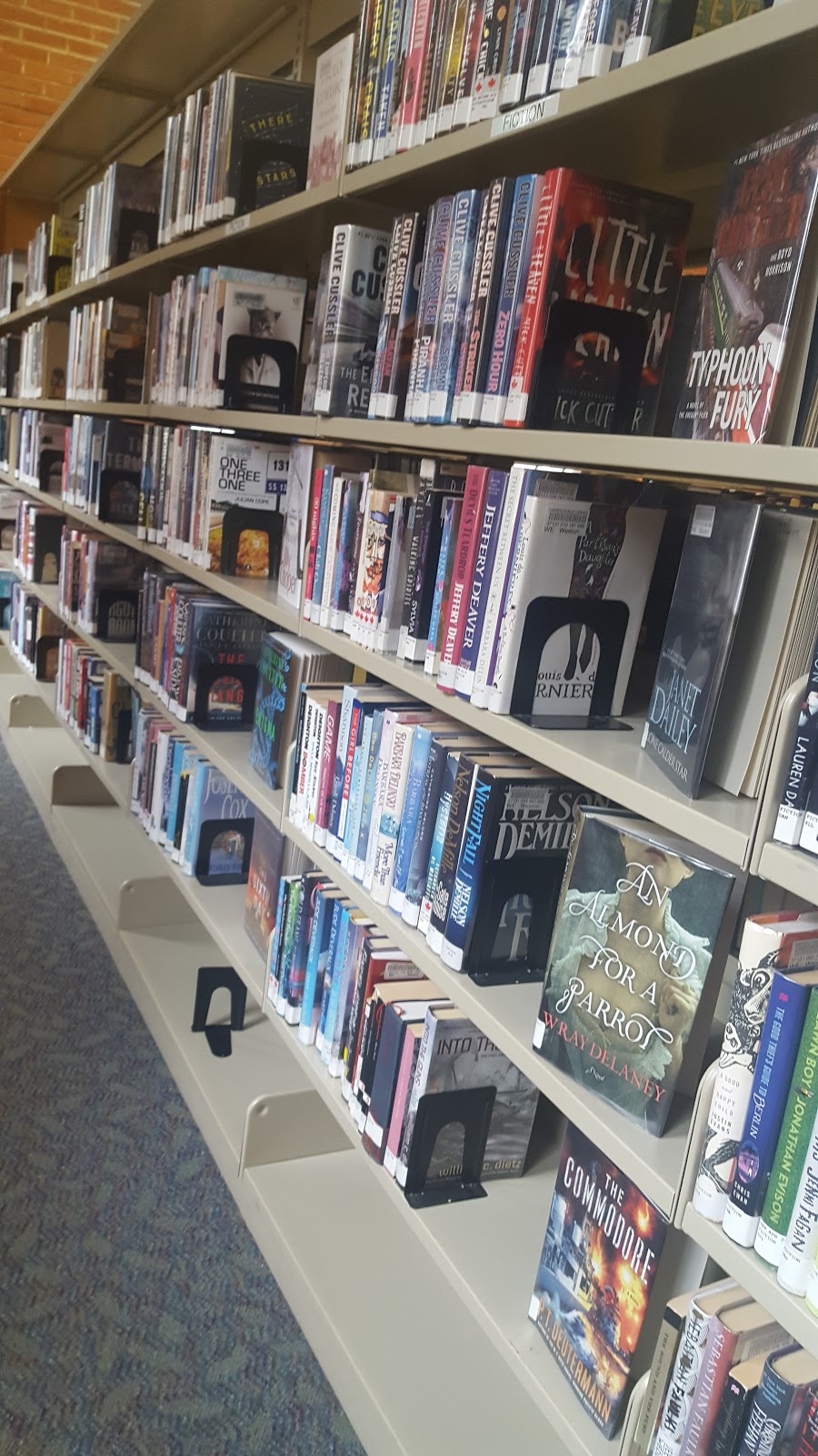 Toronto Public Library - Weston Branch | 2 King St, York, ON M9N 1K9, Canada | Phone: (416) 394-1016
