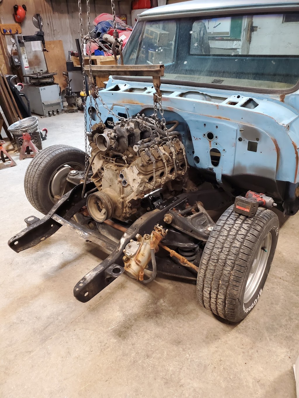 Cliffs Auto Repair | 205035 8 St W, Raymond, AB T0K 2S0, Canada | Phone: (403) 308-3734
