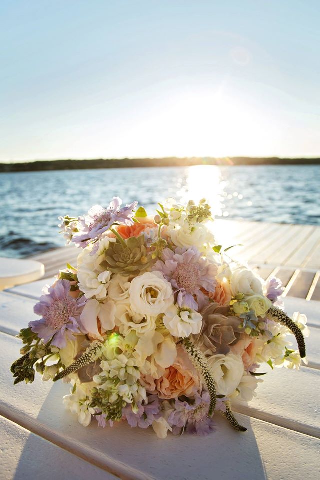 Posh Beyond Events | 3028 Sandy Cove Dr, Innisfil, ON L9S 2K1, Canada | Phone: (705) 294-0225