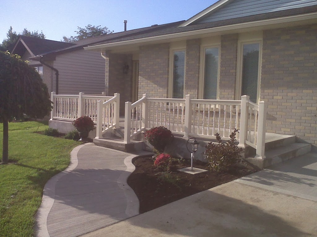 Formafence Cambridge | 155 Turnbull Ct, Cambridge, ON N1T 1C6, Canada | Phone: (519) 622-1777