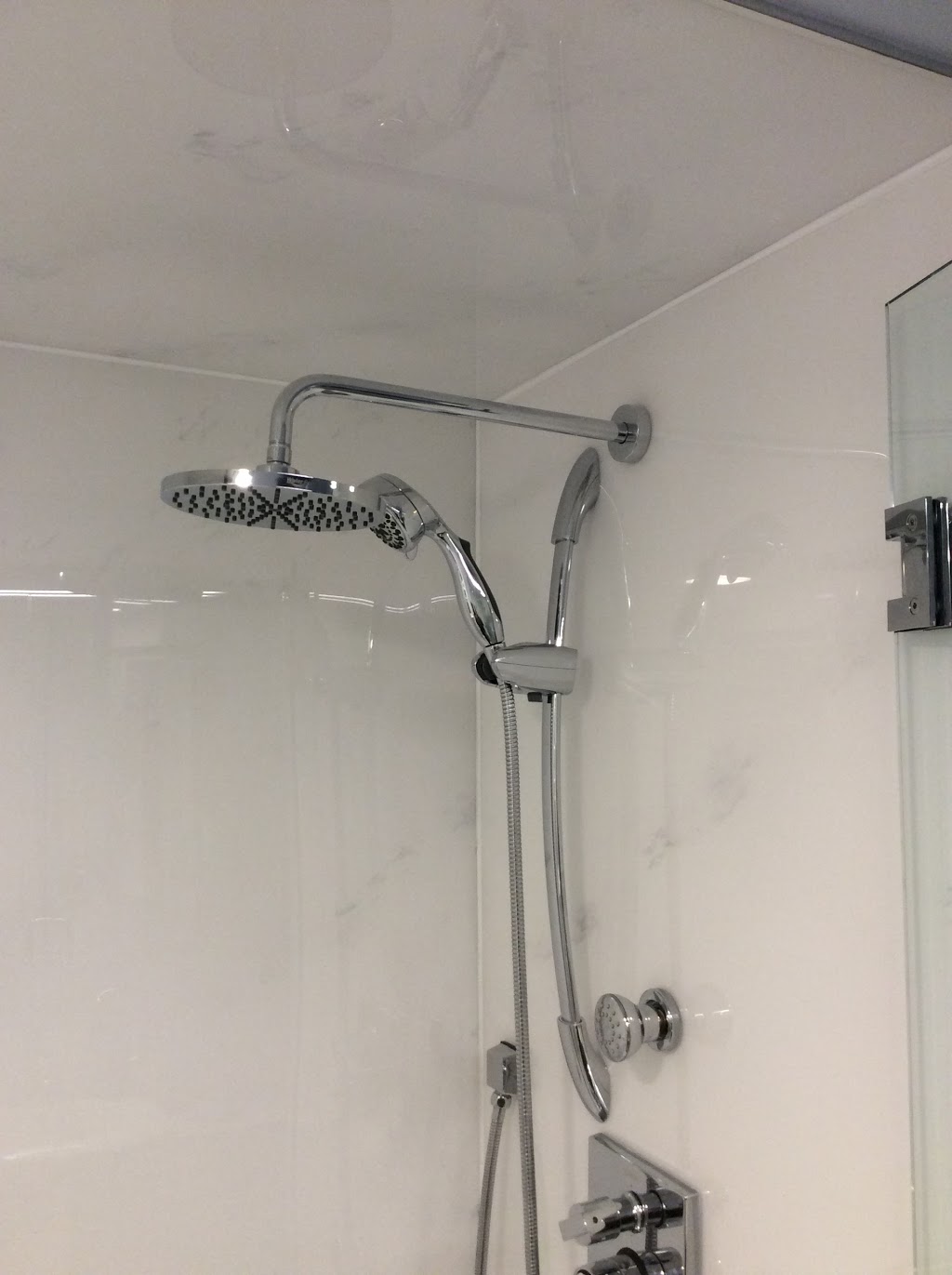 Acrystone | 32929 Mission Way #10, Mission, BC V2V 6E4, Canada | Phone: (604) 820-1880