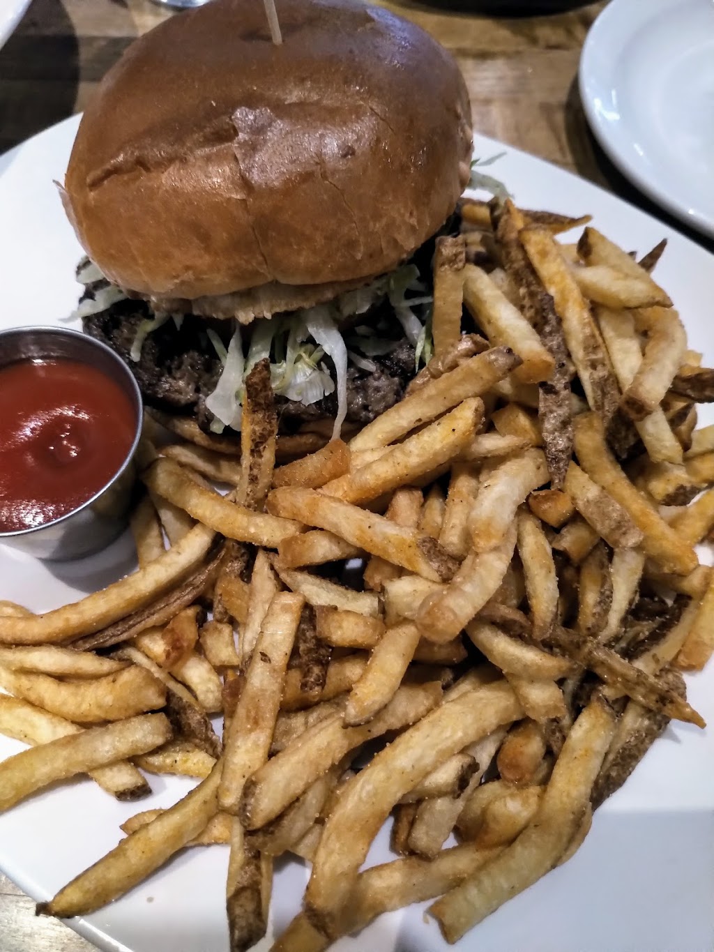 Junction 59 Roadhouse | 1615 Regent Ave W # 200, Winnipeg, MB R2C 5C6, Canada | Phone: (204) 654-3345