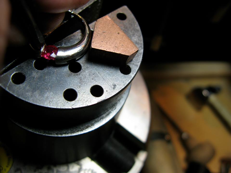 Fawcetts Fine Jewellery | 1447 South Park St, Halifax, NS B3J 2L1, Canada | Phone: (902) 425-3001