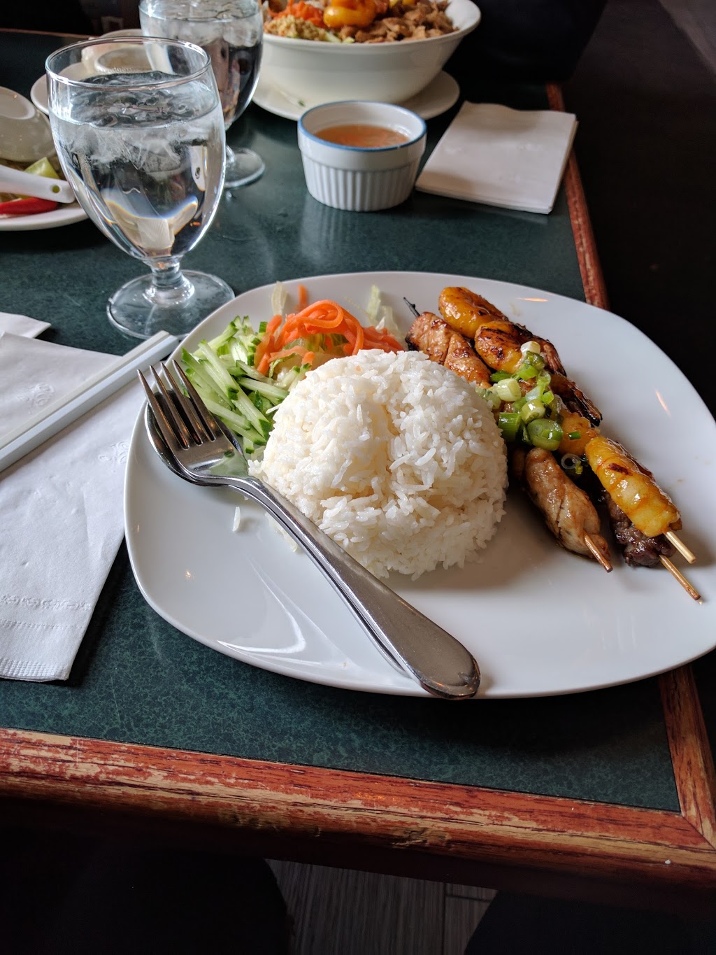 Thanh Thy | 521 1 St W, Cochrane, AB T4C 1X8, Canada | Phone: (403) 932-0088