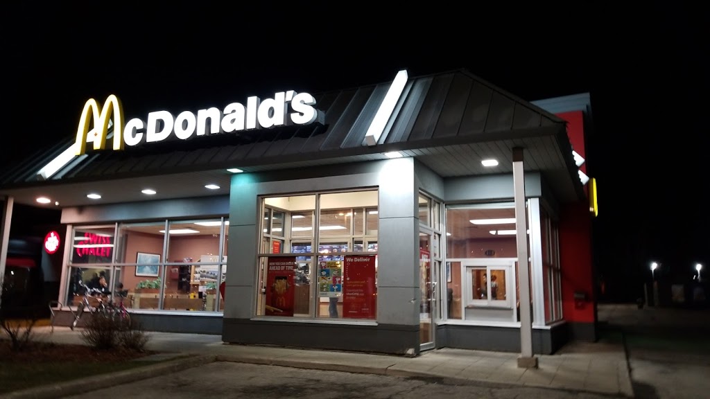 McDonalds | 375 Iroquois Shore Rd, Oakville, ON L6H 1M3, Canada | Phone: (905) 842-6865