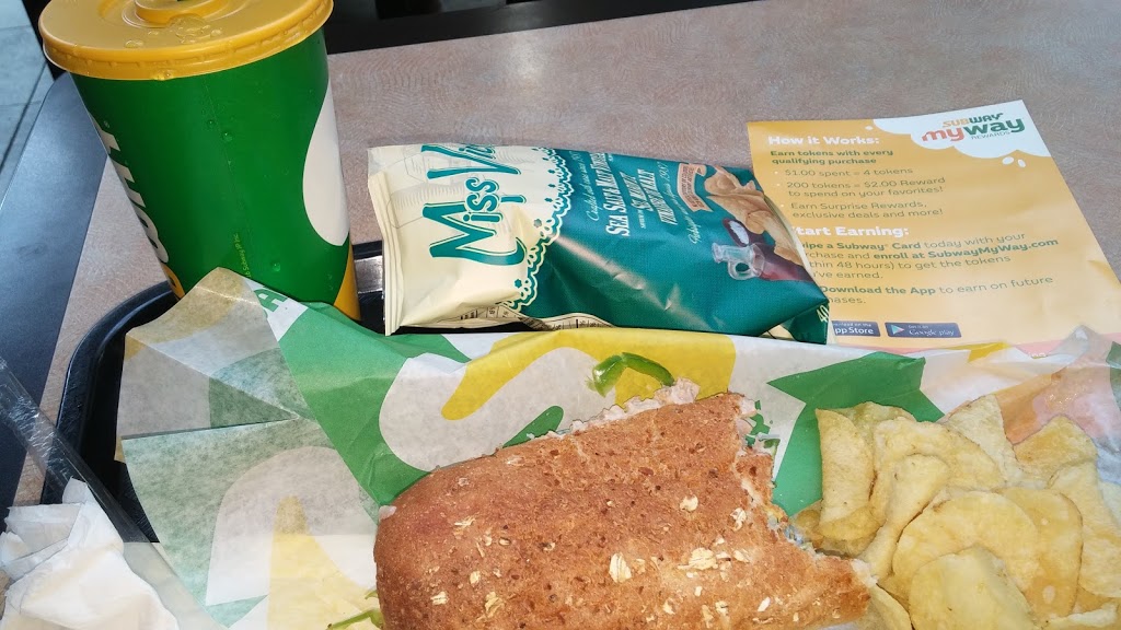 Subway | 1203 Acadia Dr, Saskatoon, SK S7H 4X4, Canada