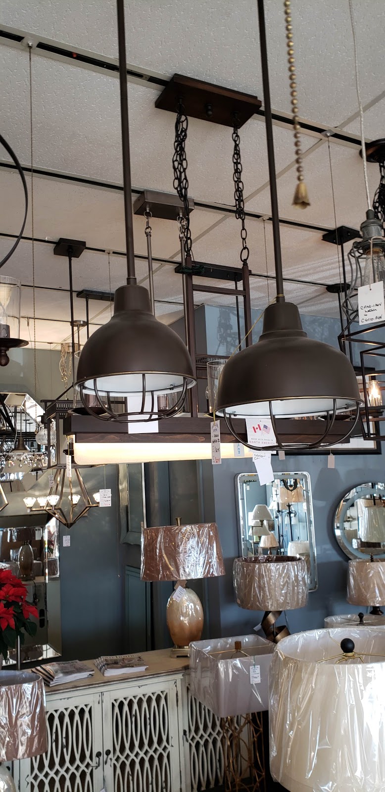 Chatelaine Lighting | 56 Victoria Rd S, Guelph, ON N1E 5P6, Canada | Phone: (519) 824-0401