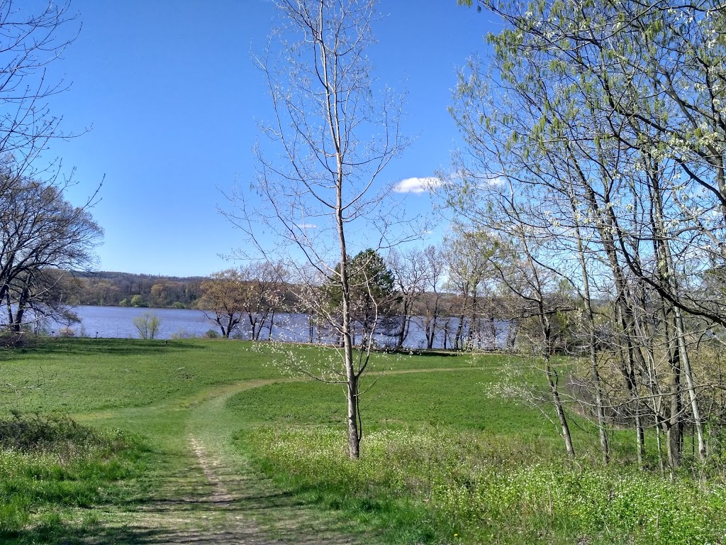 Princess Point Canoe Launch | Dundurn B, Hamilton, ON L8S 3W9, Canada | Phone: (905) 527-1158