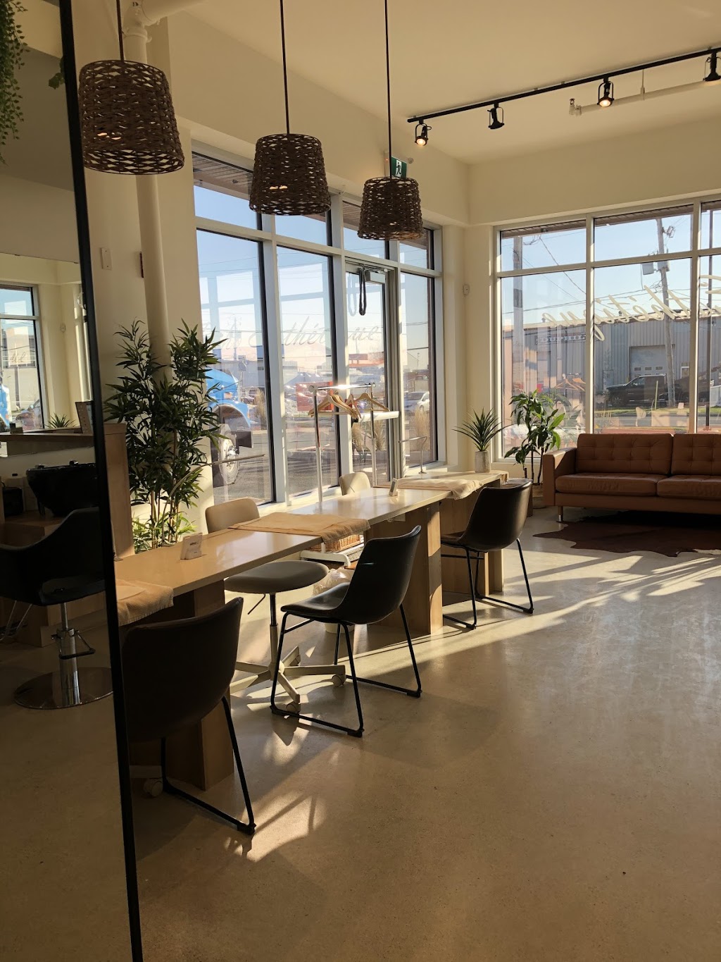 Espace Beauté Bloom | 1623 QC-132 local 3, Varennes, QC J3X 1P7, Canada | Phone: (450) 929-1279