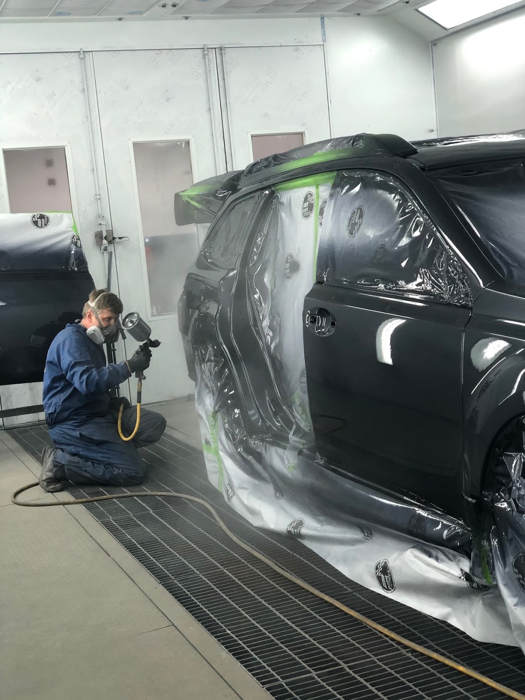 Auto Paint Repairs | 110 Connaught Ave unit 3, Aurora, ON L4G 1C8, Canada | Phone: (416) 939-2249