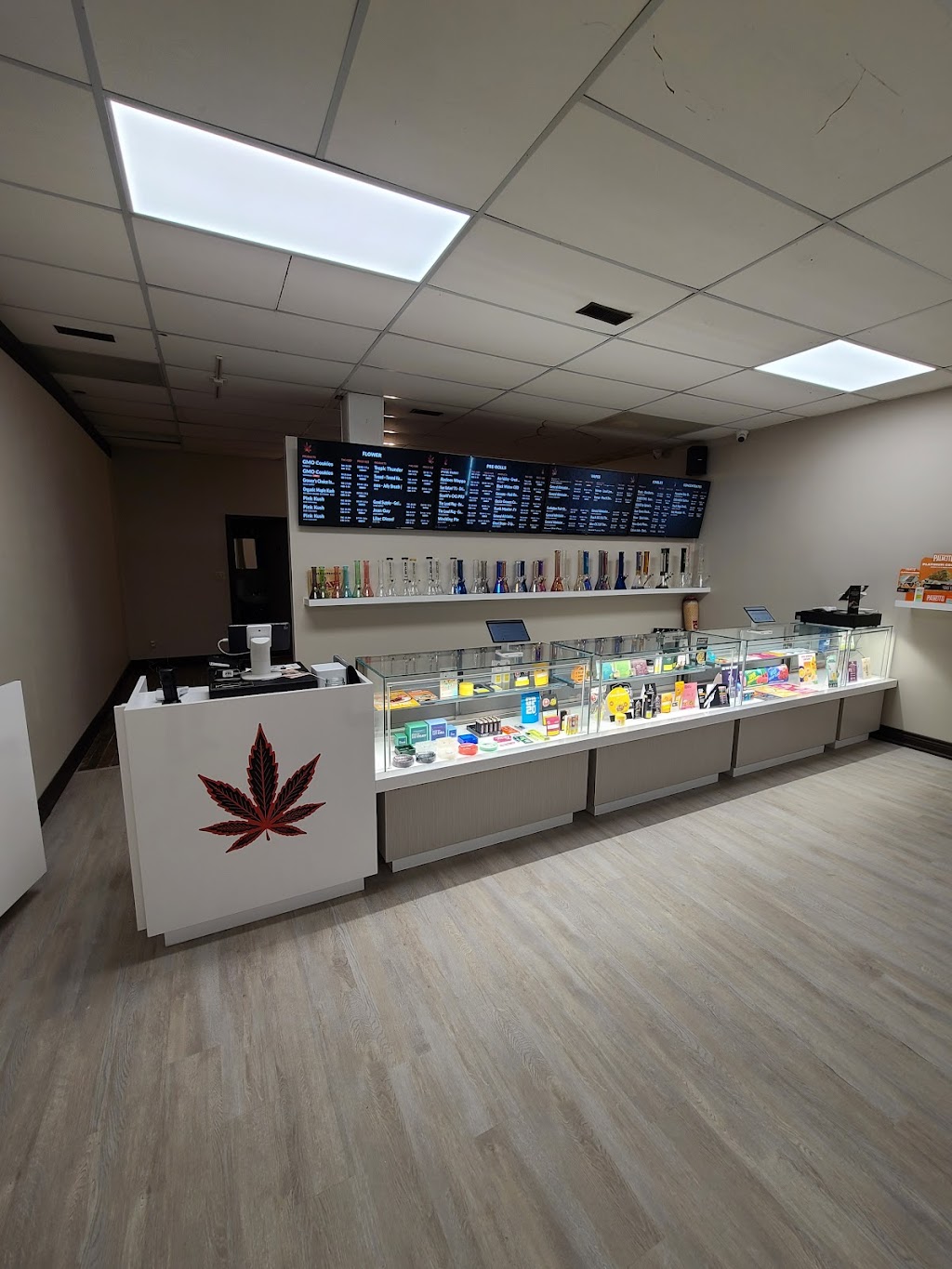 Consumers Cannabis | 92 Trafalgar Rd, Erin, ON N0B 1Z0, Canada | Phone: (519) 308-9510
