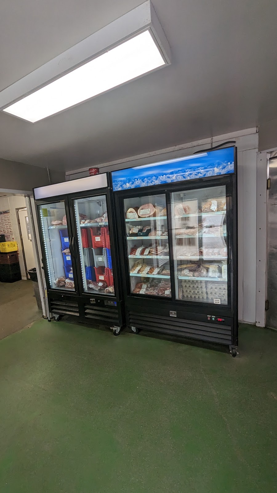 Gunter Brothers Meat Co Ltd | 6200 Ledingham Rd, Courtenay, BC V9J 1M5, Canada | Phone: (250) 334-2960