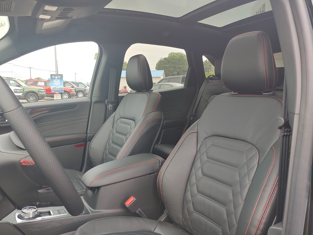 Murphy Ford Sales | 1341 Pembroke St W, Pembroke, ON K8A 5R3, Canada | Phone: (613) 735-6861