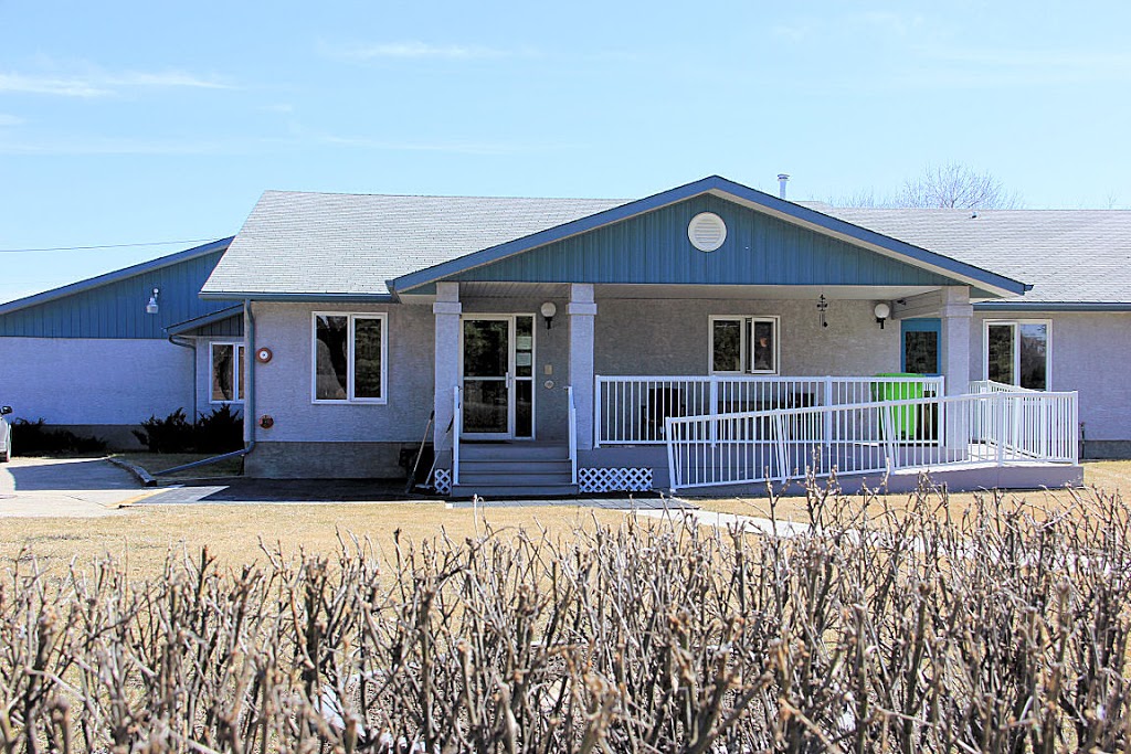 Hayes Haven | 920 McKay St, Indian Head, SK S0G 2K0, Canada | Phone: (306) 695-2049