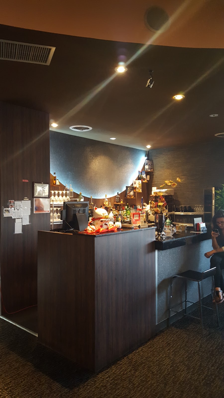 Hana Japanese restaurant | 1381 London Rd, Sarnia, ON N7S 1P6, Canada | Phone: (519) 336-8188