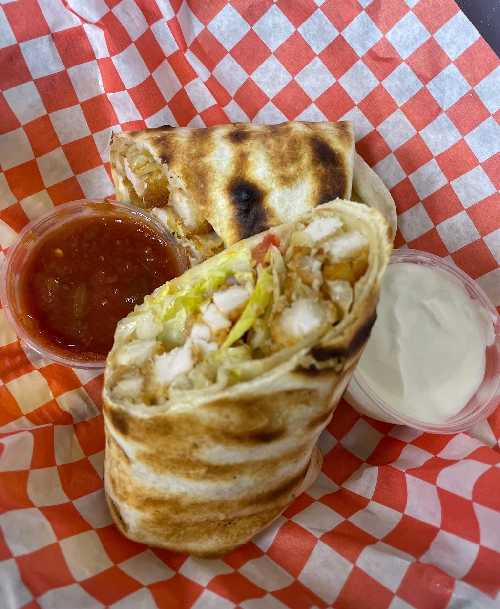 Lota Wingz | 484 Muskoka District Road 10, Port Sydney, ON P0B 1L0, Canada | Phone: (705) 385-9999