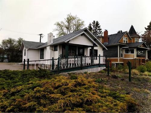 Ffraser Law Office | 4926 55 St, Red Deer, AB T4N 2J5, Canada | Phone: (403) 358-3559