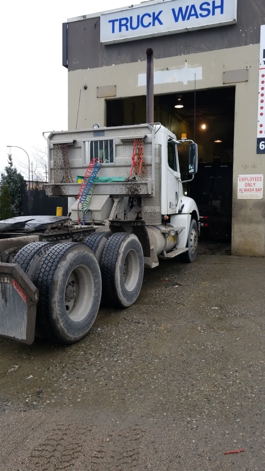 Langley Truck Stop Ltd | 19926 96 Ave #9, Langley City, BC V1M 3C2, Canada | Phone: (604) 882-0017