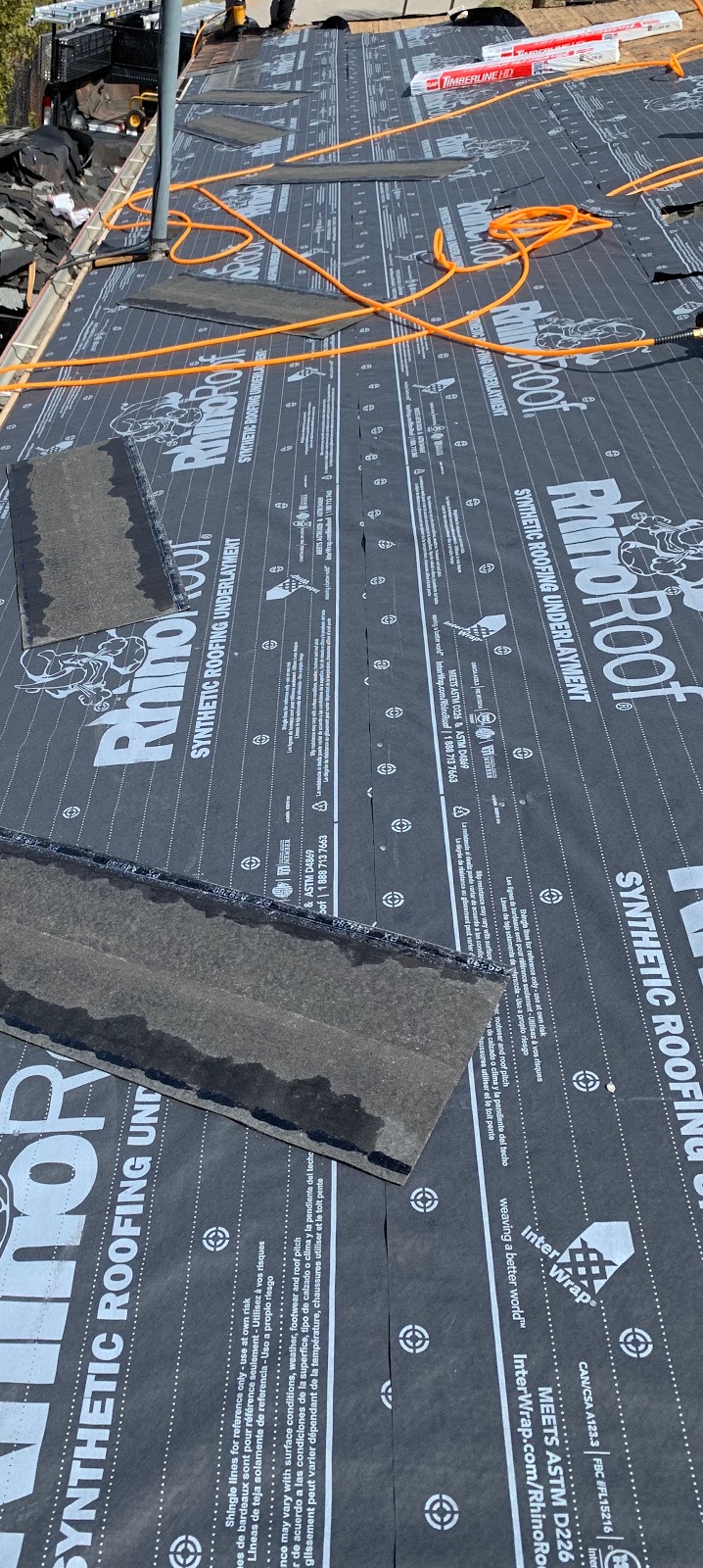 Roofers4u | 24 Castle Mountain Dr, Brampton, ON L6R 2Y1, Canada | Phone: (647) 997-2006