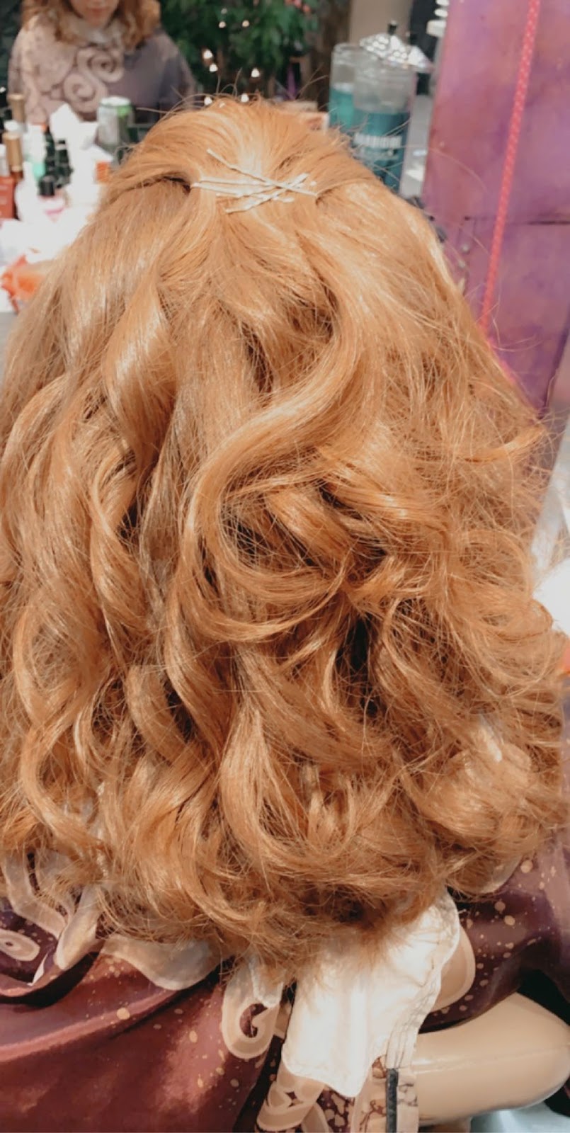 Bevan Avenue Salon & Esthetics | 2490 Bevan Ave, Sidney, BC V8L 5C6, Canada | Phone: (250) 655-5032