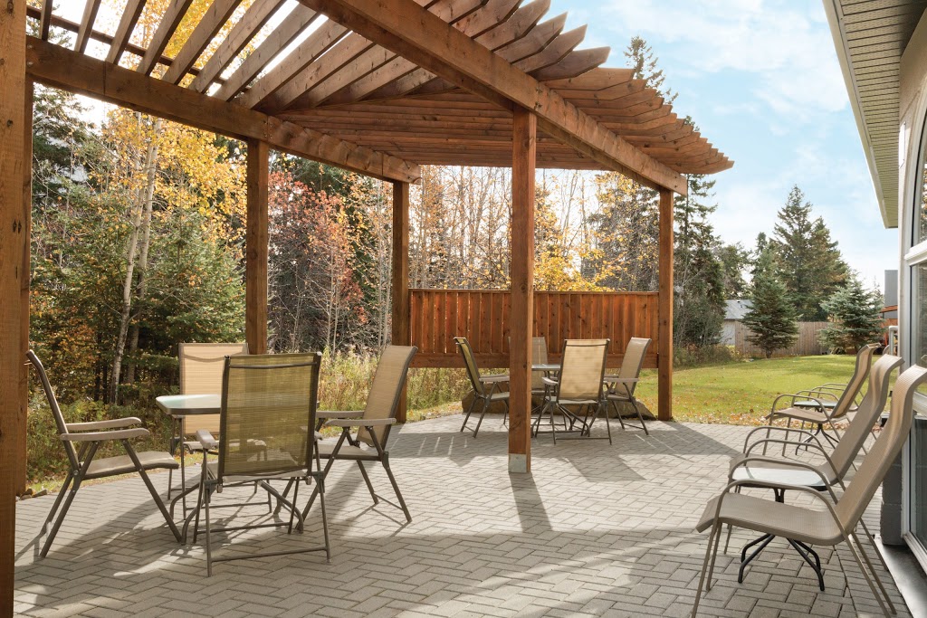 Days Inn by Wyndham Thunder Bay North | 1250 Golf Links Rd, Thunder Bay, ON P7B 0A1, Canada | Phone: (807) 344-3297