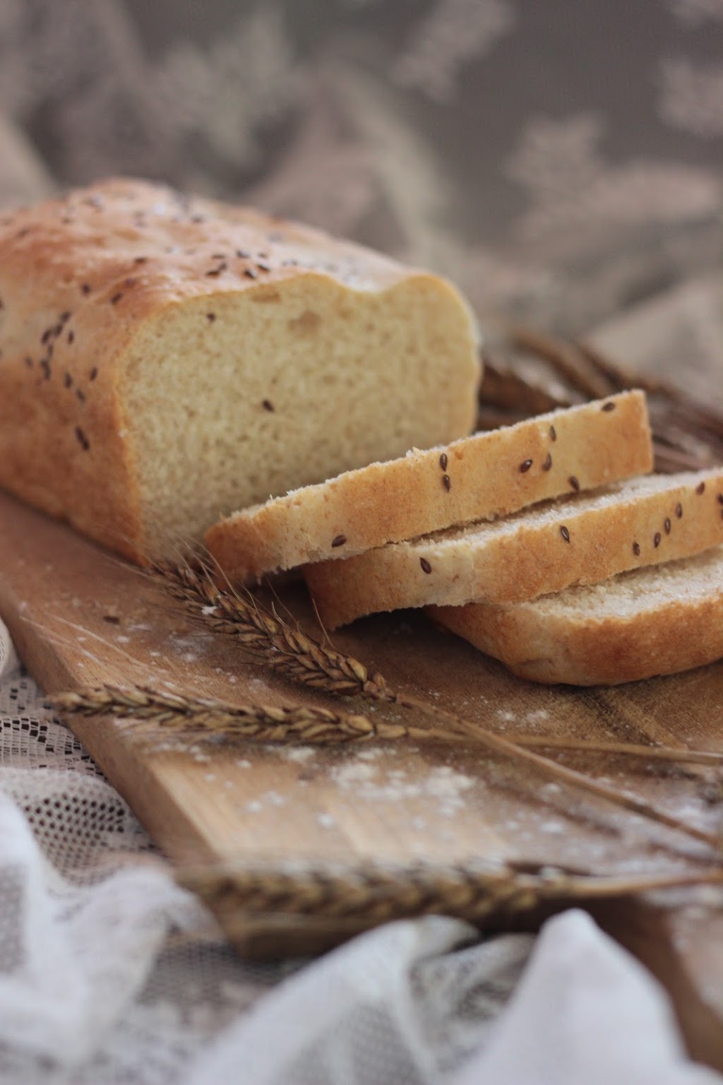 Josi Bakery and Pizza | 22 Elgin St W, Arnprior, ON K7S 1N3, Canada | Phone: (613) 623-2220
